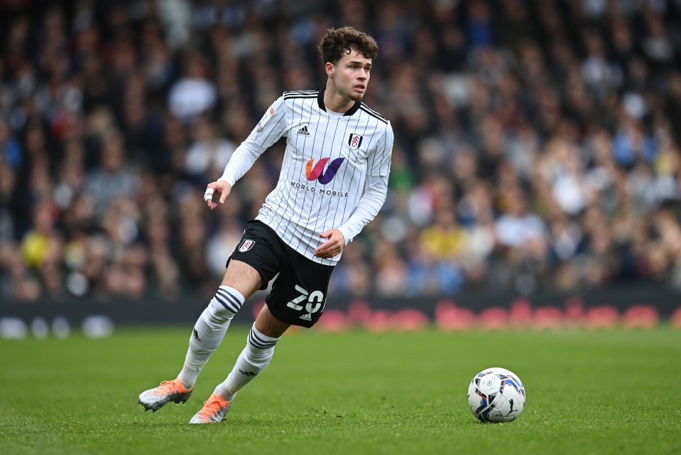 Neco Williams has joined Nottingham Forest from Liverpool after a loan at Fulham