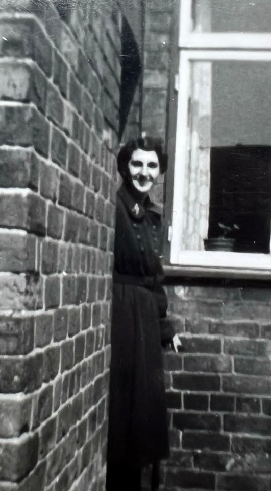 Elsie Allcock was born in the two-bed terraced in 1918