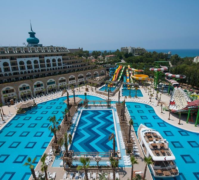 The Crystal Sunset resort has seven pools, including a children's one and a waterpark featuring twelve slides