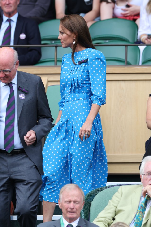 The Duchess of Cambridge completed her outfit with a pair of pearl-drop earrings