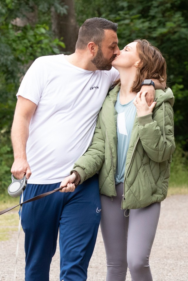 The pair couldn’t keep their hands off each other at the park