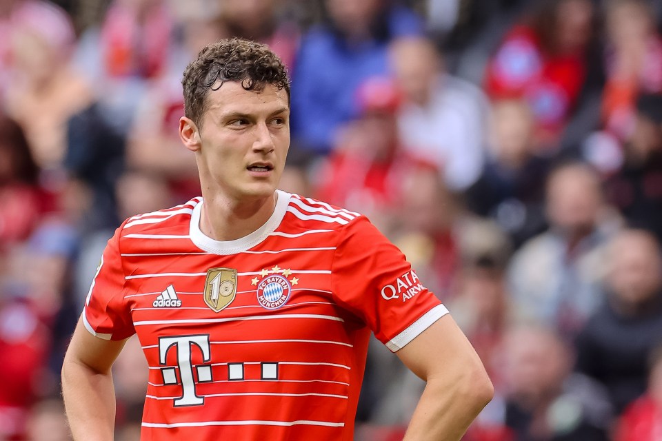 Bayern Munich could let Benjamin Pavard leave after signing Matthijs de Ligt