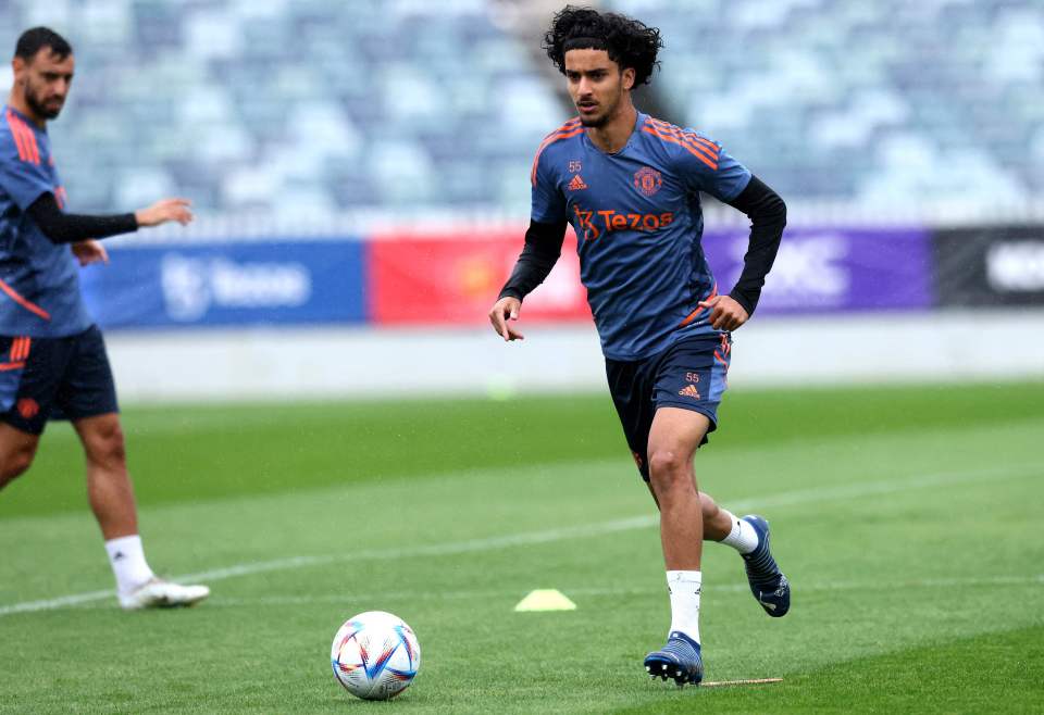 Zidane Iqbal has looked good during pre-season but Erik ten Hag publicly called him out during a recent training session