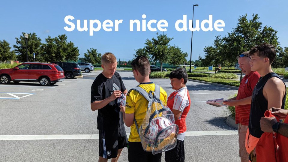 Oleksandr Zinchenko has been spotted signing autographs wearing Arsenal's training shorts