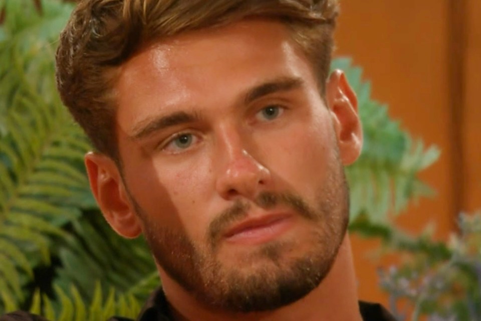 Love Island fans say show bosses CUT scenes with Jacques O’Neill after he quit the ITV2 show