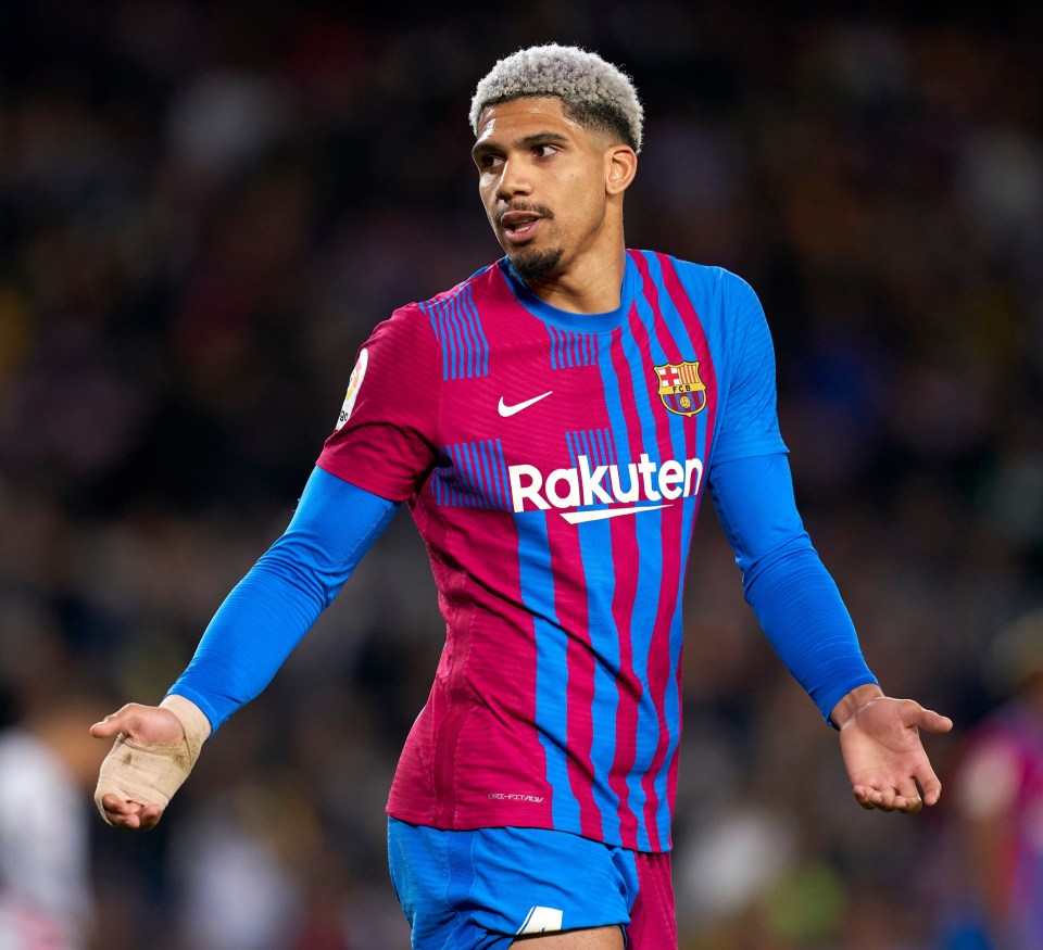 Ronald Araujo was a Premier League target until penning a new deal at the Camp Nou