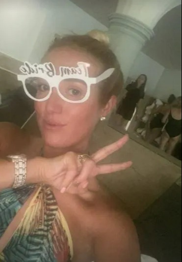 The mum-of-six posed in 'Team Bride' novelty glasses as she celebrated her nieces hen do