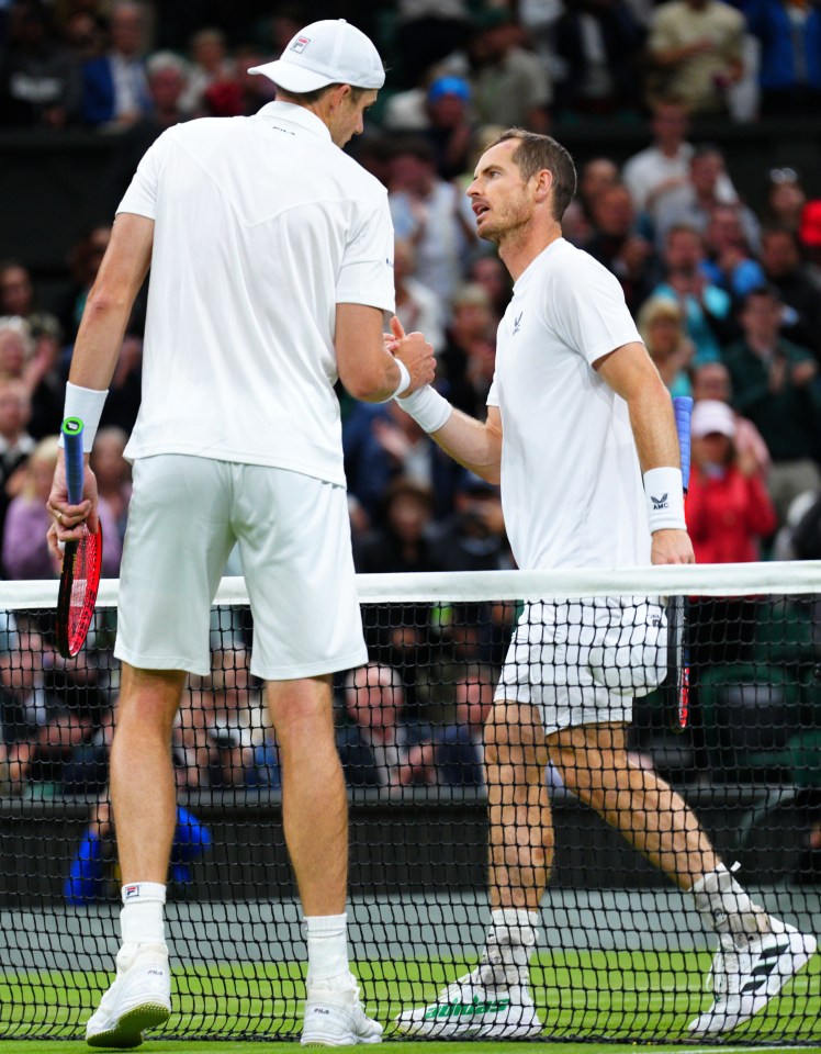 John Isner knocked Andy Murray back down to size in their round two encounter