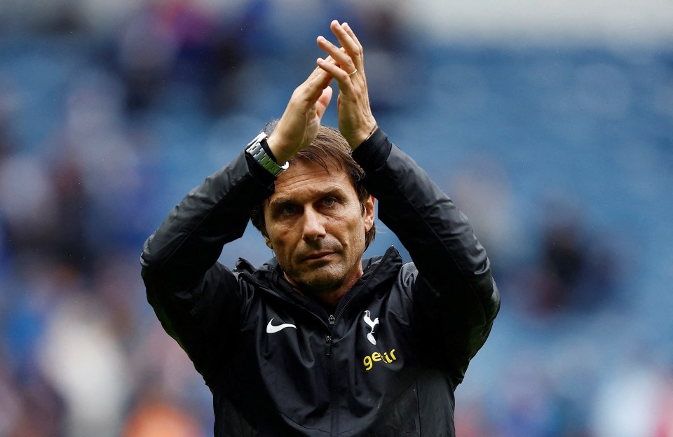 Antonio Conte is preparing to face Southampton this weekend