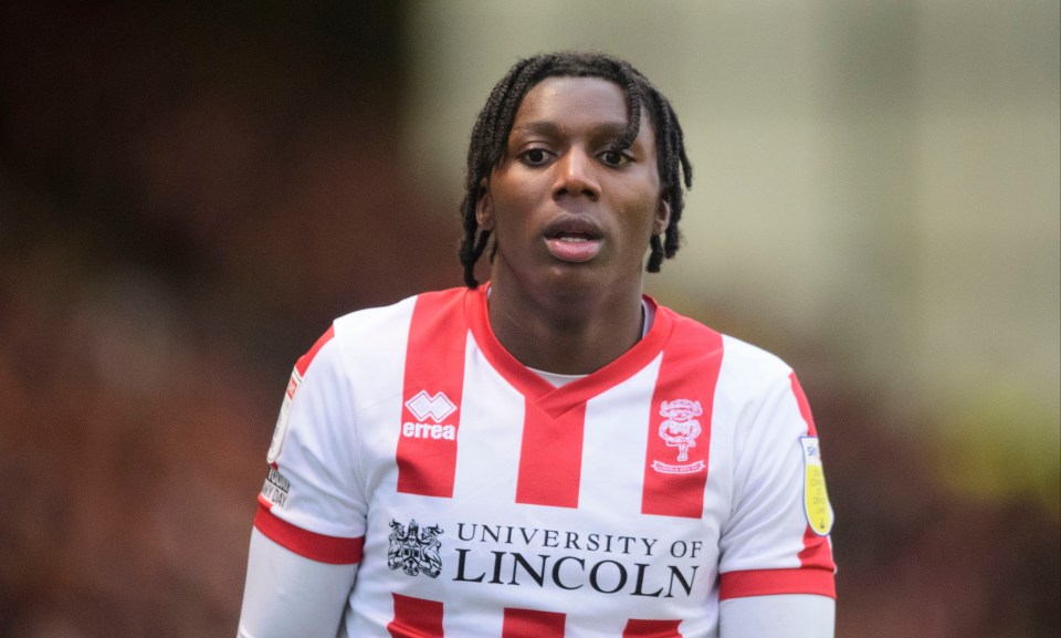 Gunners right-back Norton-Cuffy impressed during his loan at Lincoln last campaign