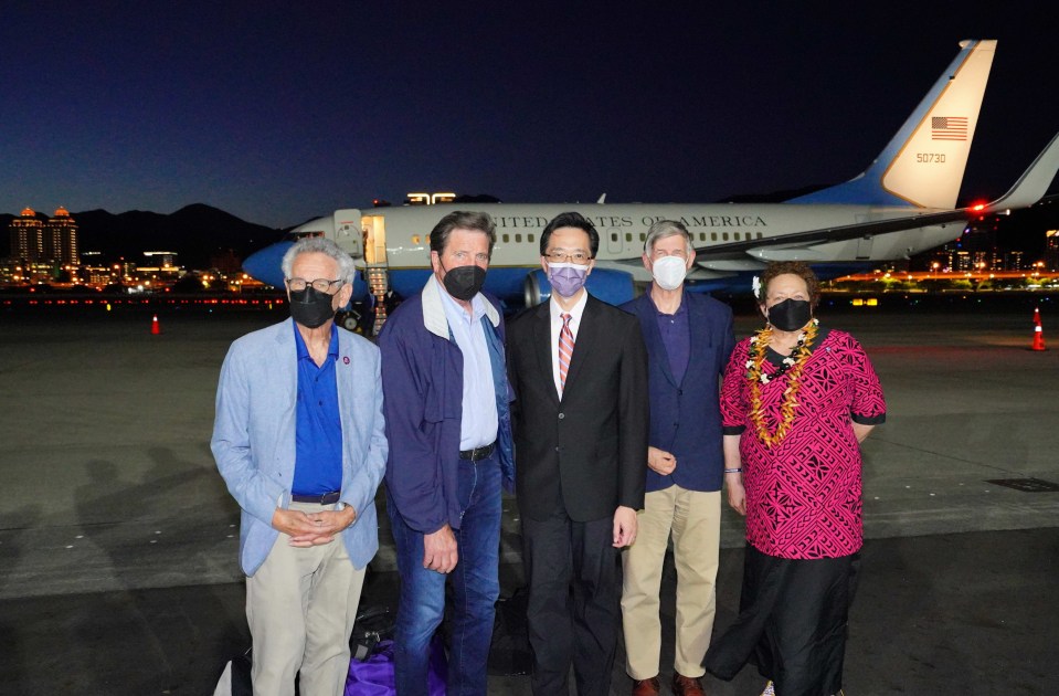 The delegation of US politicians arriving in Taiwan