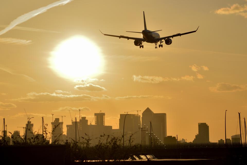 Flying in the morning or evening can help keep passengers more comfortable