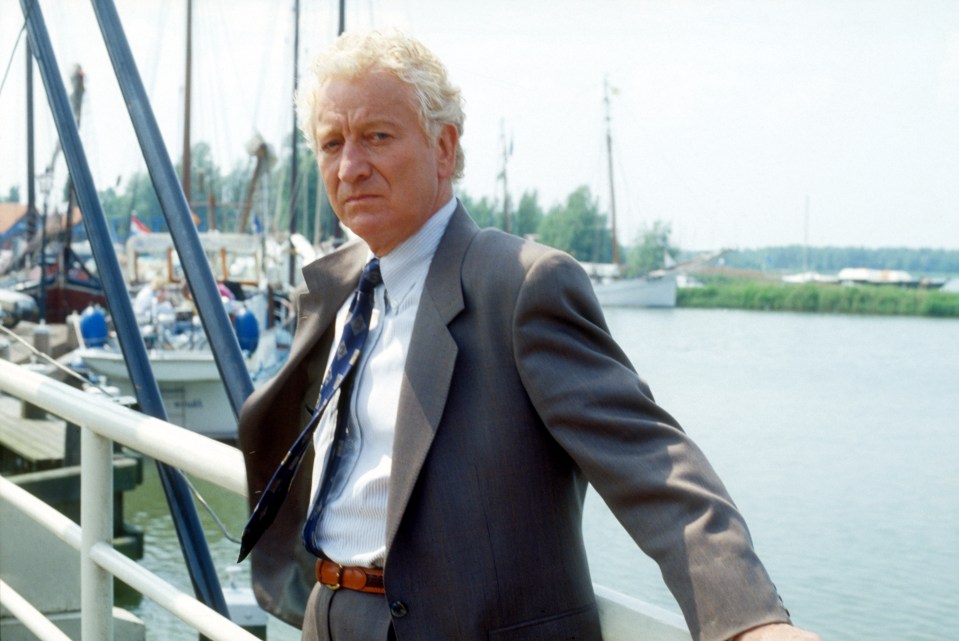 Actor Barry Foster played Van der Valk in the original series