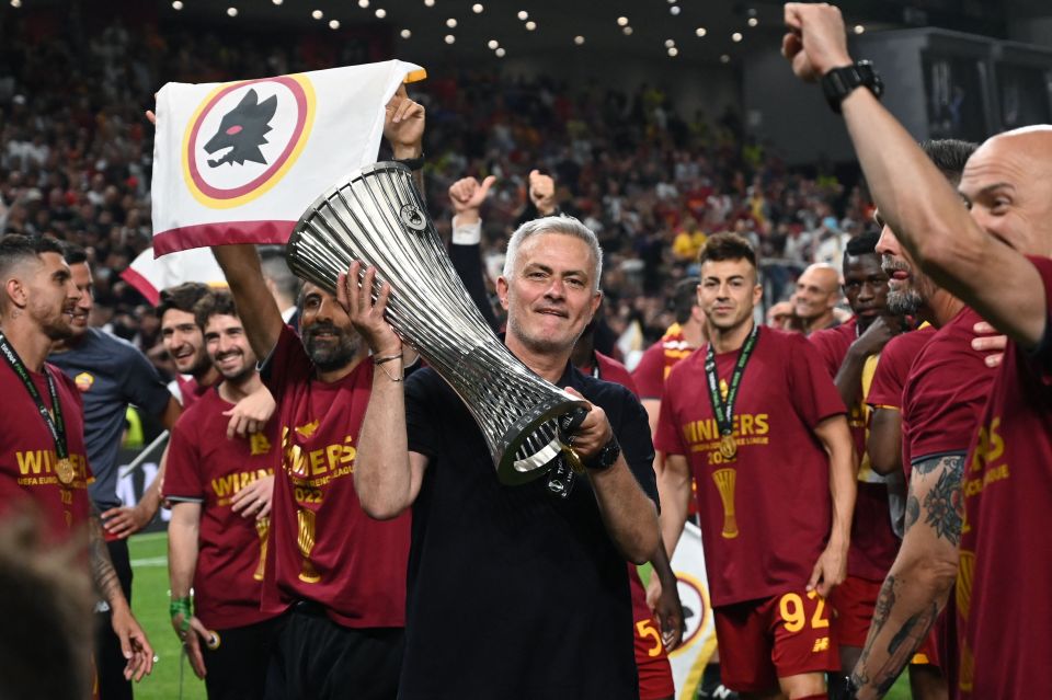 Roma beat Feyenoord in the final of the first edition