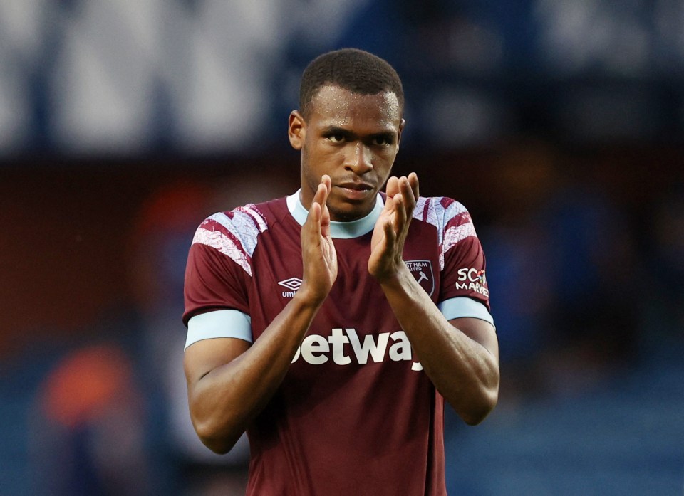 The Hammers are keen to replace Fulham-bound centre-back Issa Diop