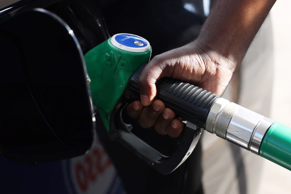 A long-awaited price war broke out at the supermarkets after Tesco cut petrol by 6.5p a litre and diesel by 4.5p yesterday, following moves from Asda on Friday