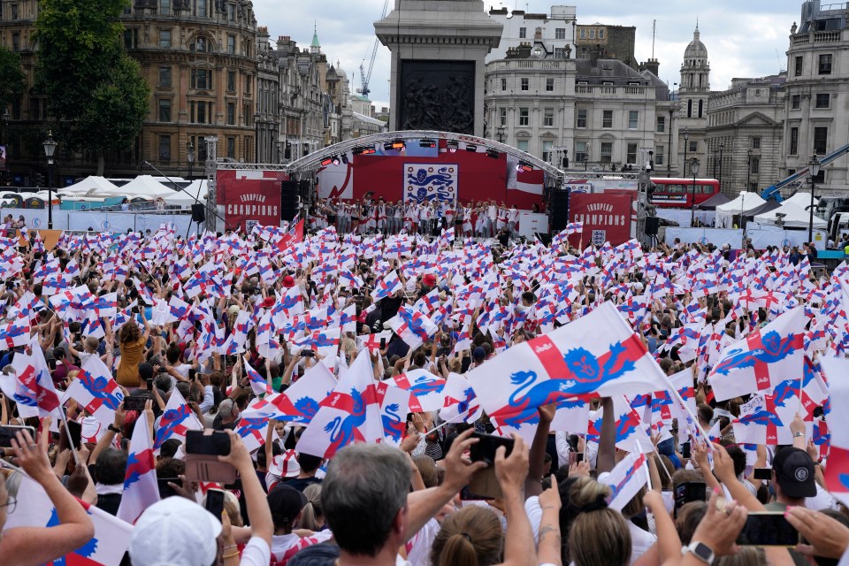 Thousands of fans descended on Trafalgar Square on Monday