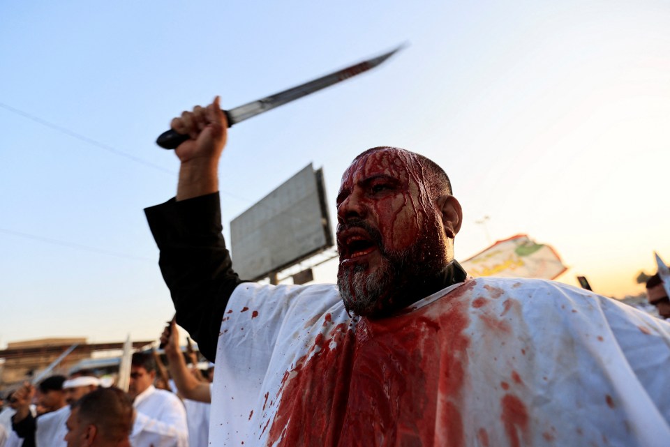 Thousands of Shiite Muslims mark Ashura around the world