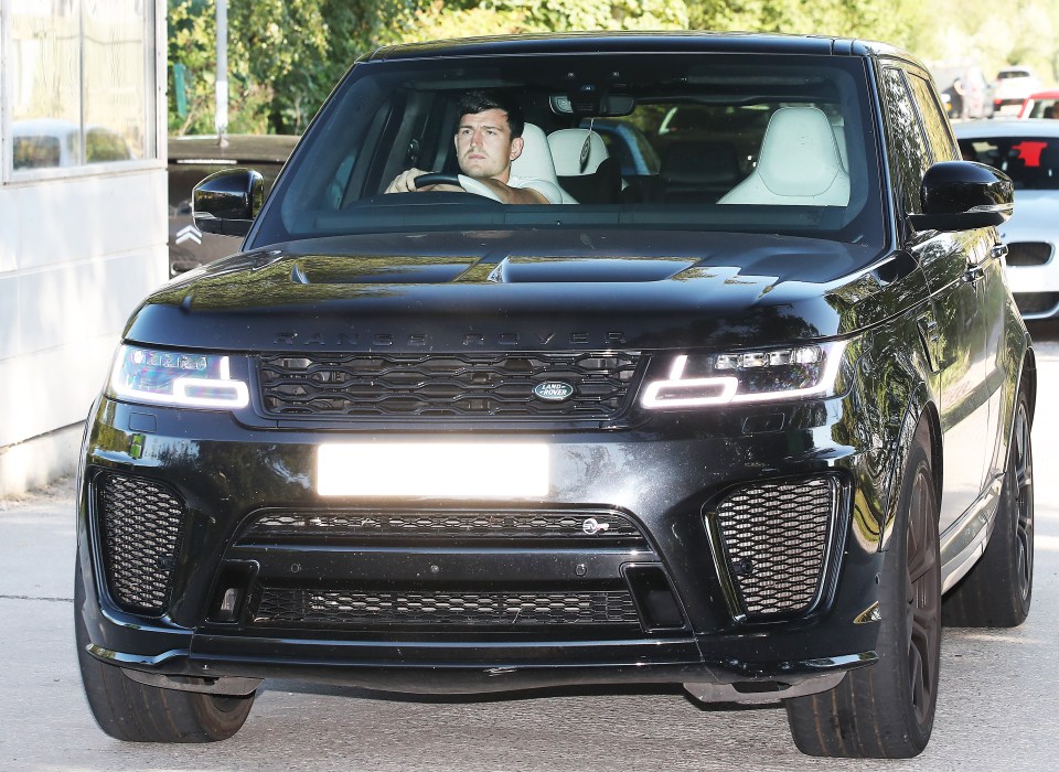 Skipper Harry Maguire pulls up to training