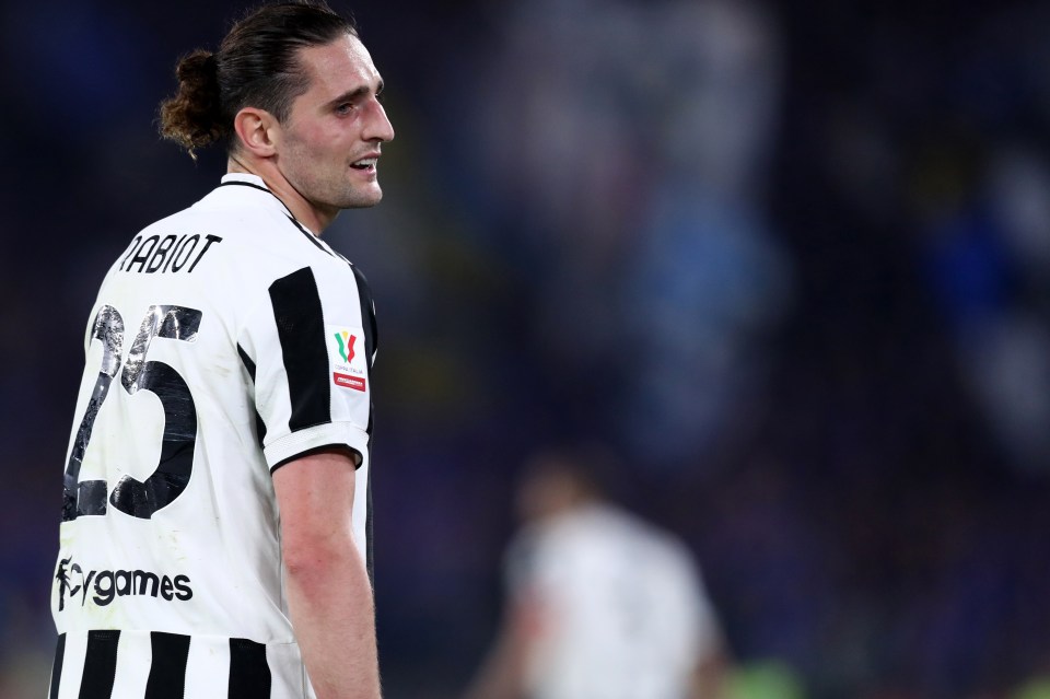 Manchester United are hot on the heels of Juventus midfielder Adrien Rabiot