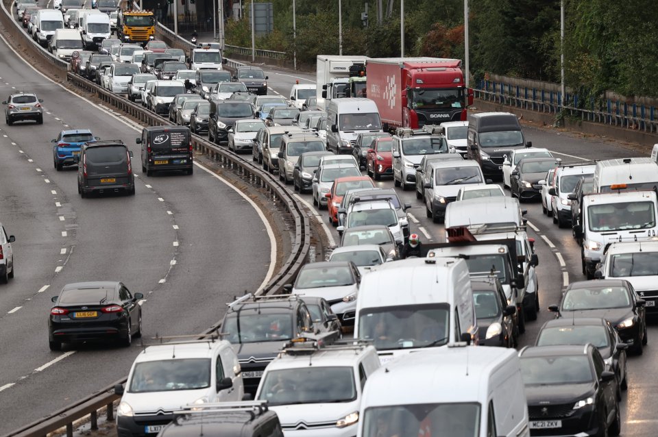 There were also traffic jams as many took to the roads for the daily commute