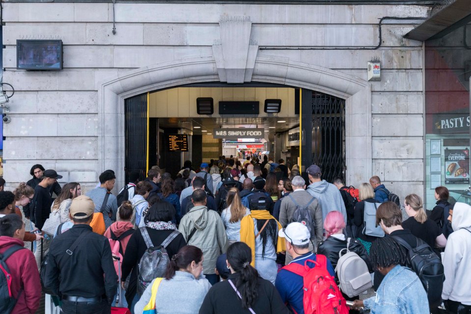 Huge queues built outside London Victoria train station this morning