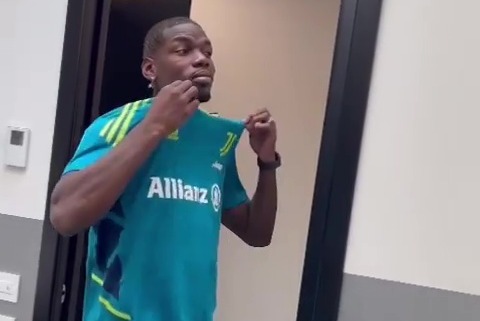 The Juventus star celebrated the trim with a groovy dance