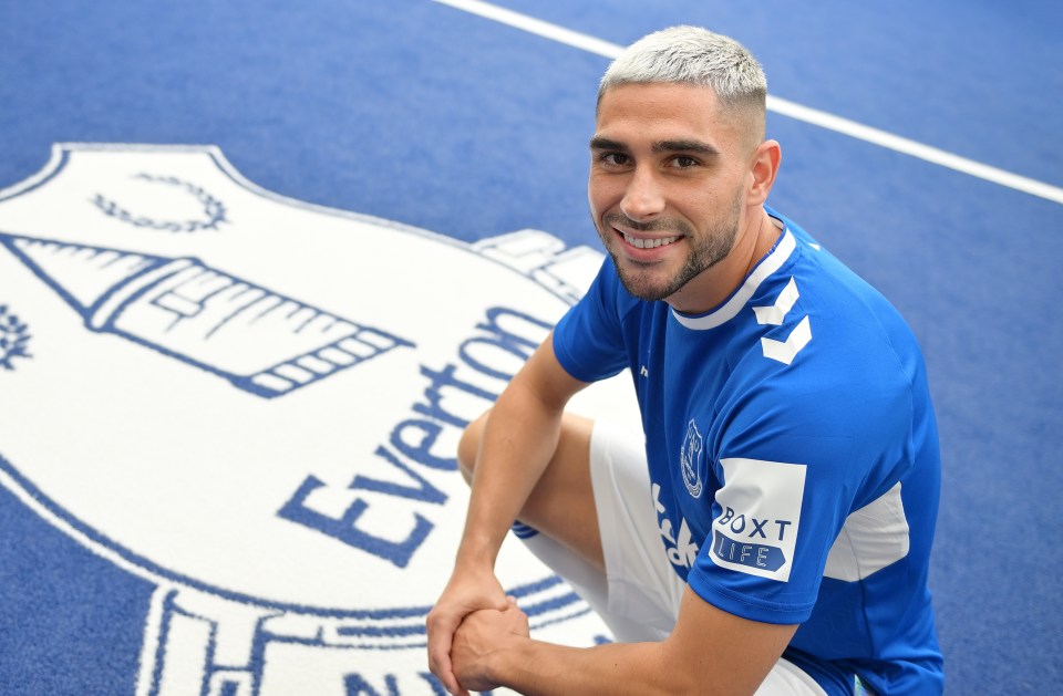 Neal Maupay joined Everton from Brighton