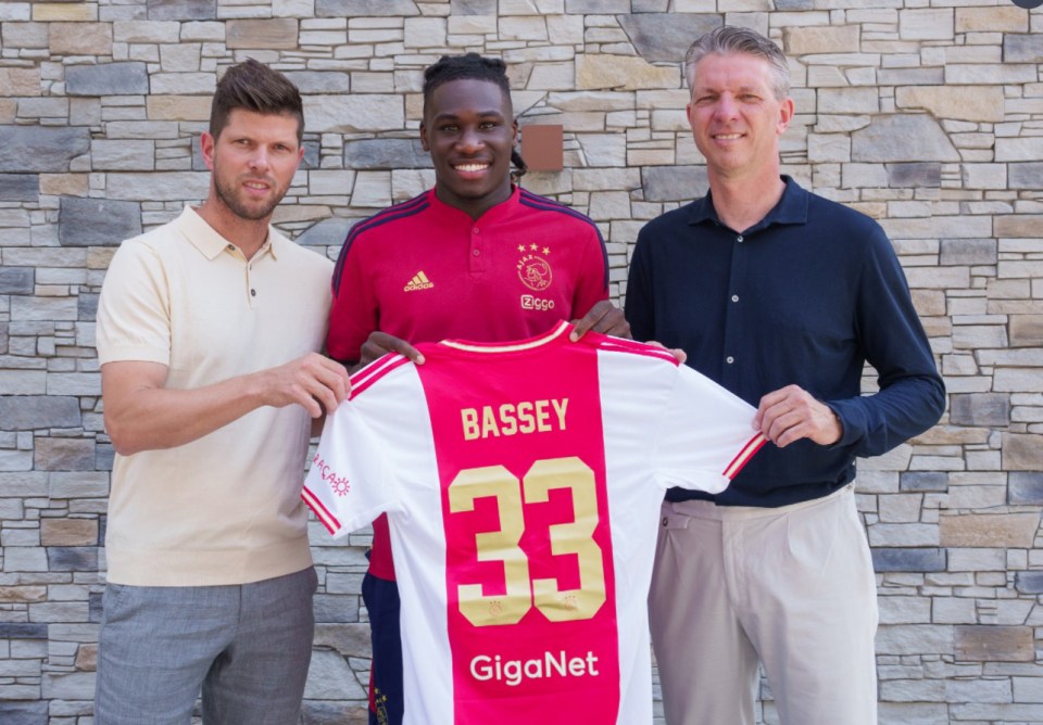 Gerry Hamstra, right, poses with new signing Calvin Bassey after losing Martinez