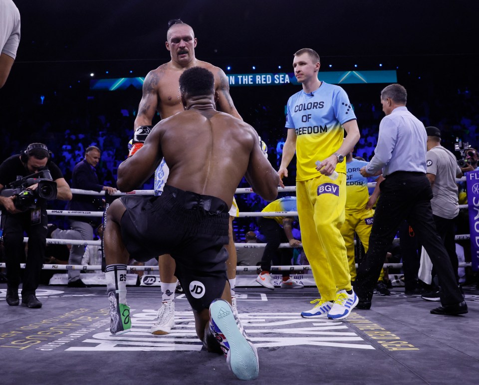 Joshua gave respect to Usyk after the decision was announced