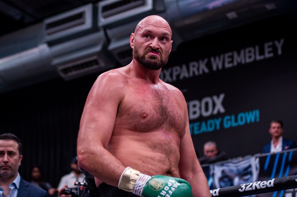 Tyson Fury will not fight Anthony Joshua any later than December 3