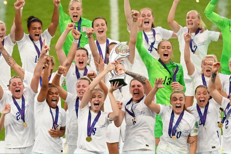 BBC Newsbeat broadcast a report on the 'lack of diversity' in English women’s football