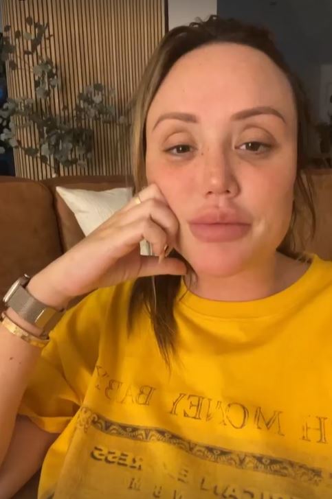 Charlotte has been seen looking tired on her Instagram stories