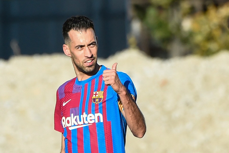 Busquets' current Barca deal runs out in 2023