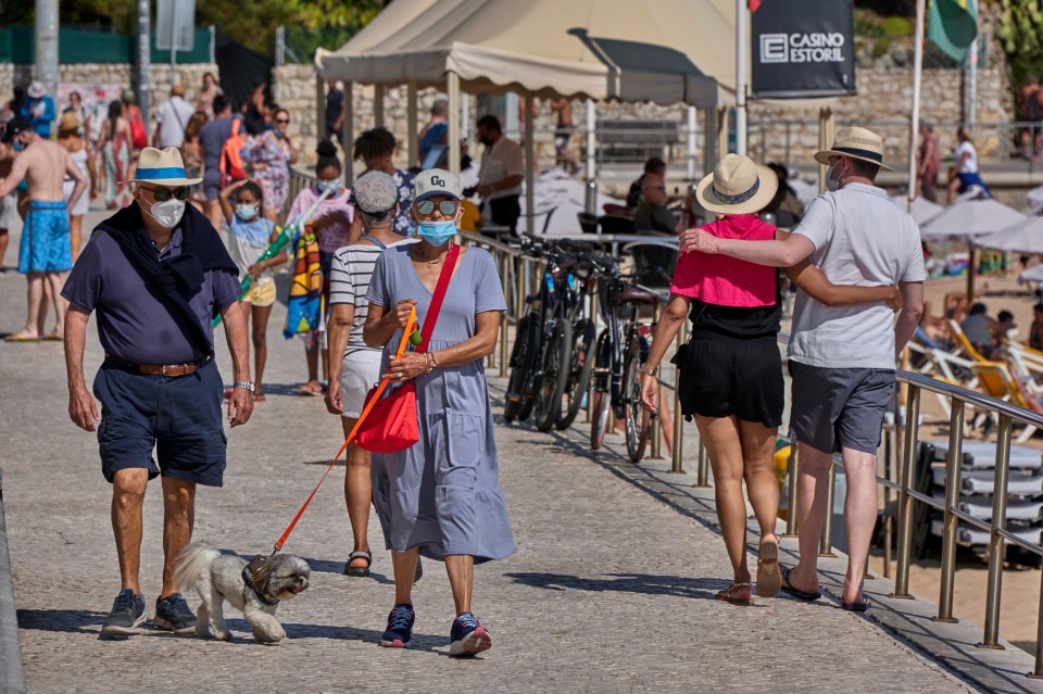 Face masks are no longer mandatory on public transport or in most public spaces in Portugal