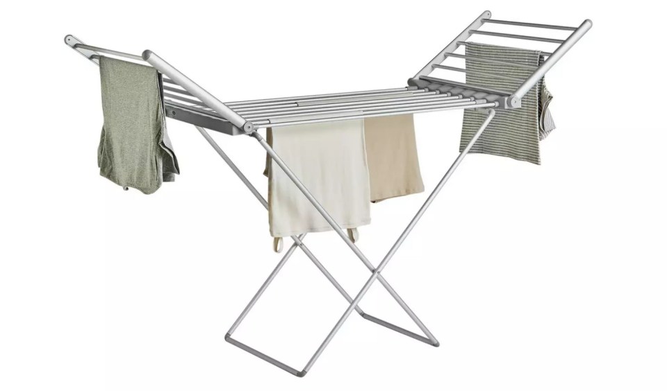 Clothes airer