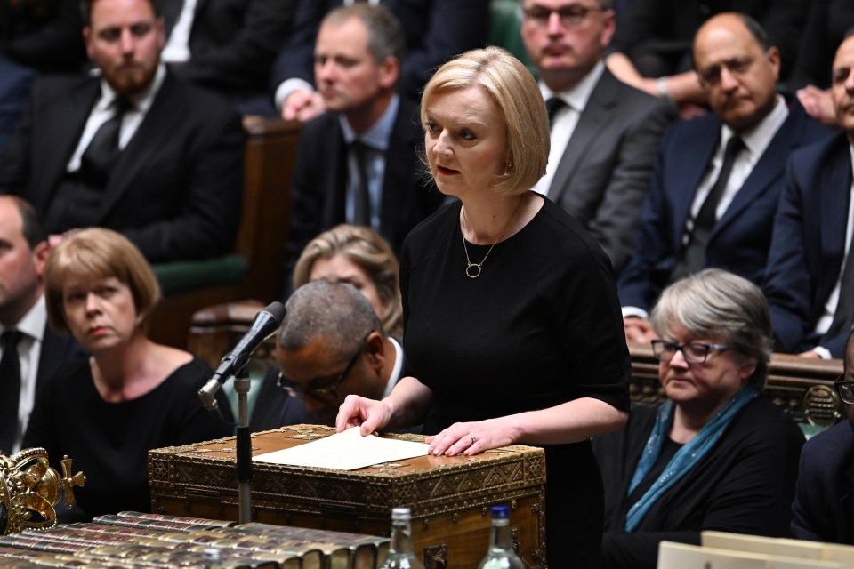 Liz Truss faces a Tory rebellion if she squeezes benefits while slashing taxes for the richest