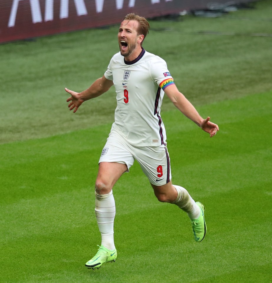 Harry Kane is expected to break Wayne Rooney's England goals record