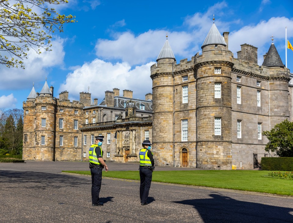 The Queen’s coffin is expected to be taken by road to the Palace of Holyroodhouse in Edinburgh