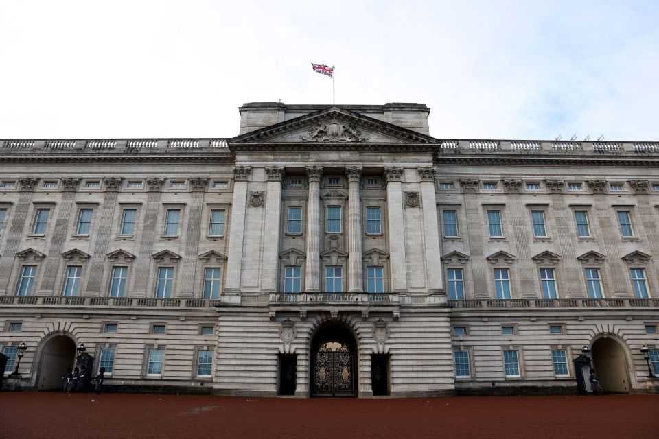 Her Majesty’s coffin will be flown to London, it will then be at rest at Buckingham Palace