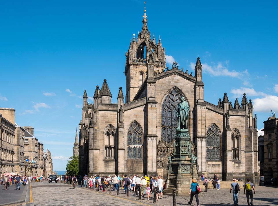 The Queen may lie in state in St Giles' Cathedral, Edinburgh