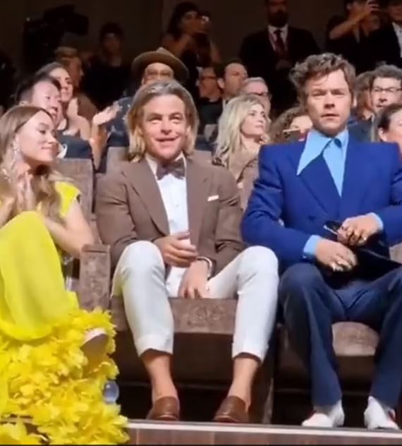 Fans were left baffled by Harry and Chris' bizarre interaction