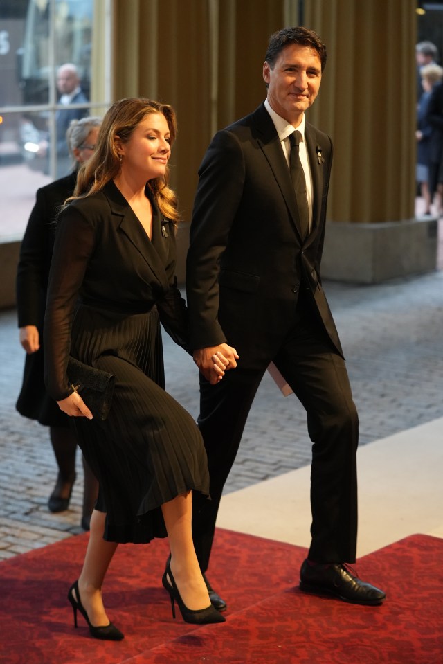 Justin Trudeau and wife Sophie arrive at Buckingham Palace