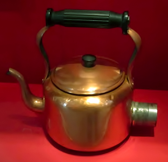 ’SWAN HUNDRED . . .  a century-old kettle from the Birmingham-based Swan company