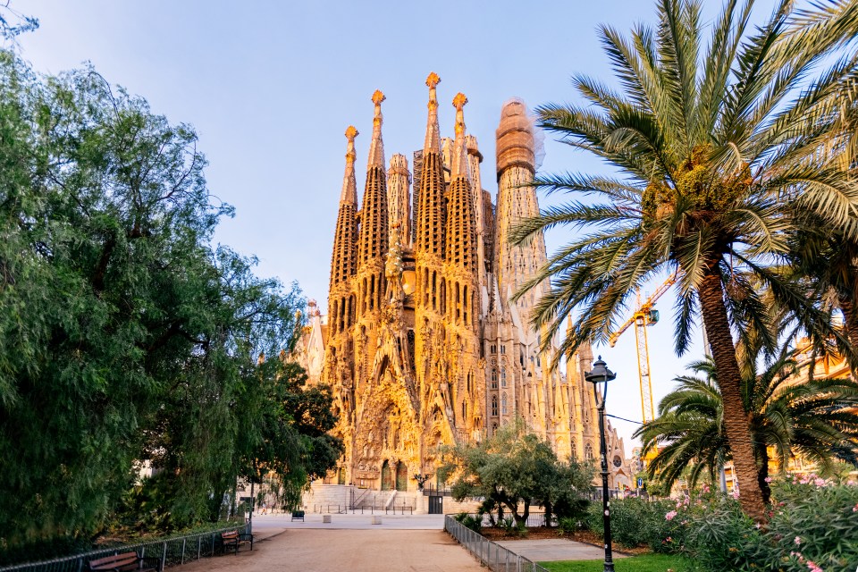 Start with the blue route which takes in the iconic La Sagrada Família, Catalan-born architect Antoni Gaudí’s extraordinary temple