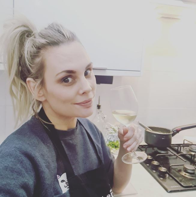 Lara shows off her culinary skills in her tidy kitchen