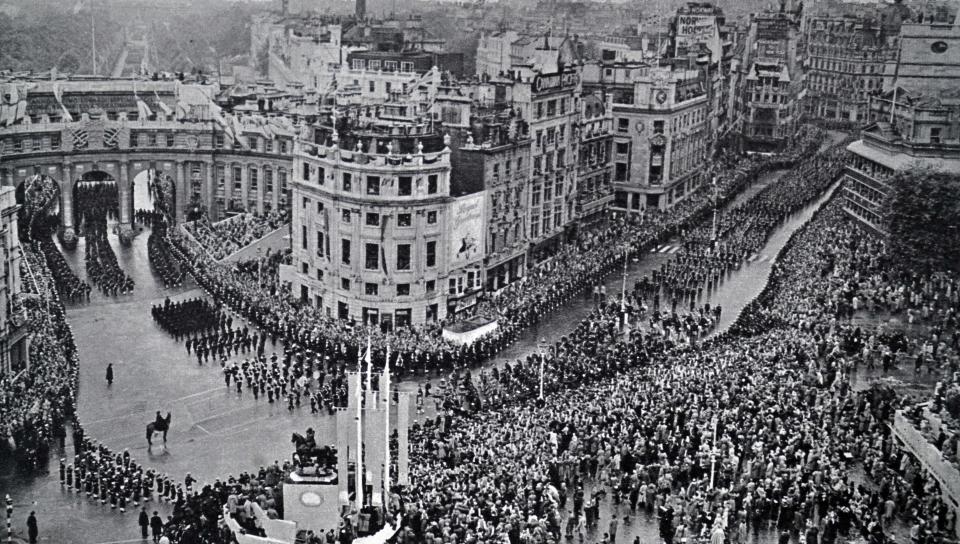 Crowds in central London during the coronation