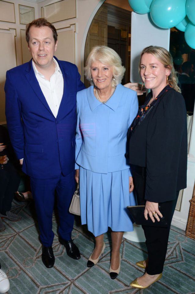  Tom Parker Bowles and his mother Camilla, Queen Consort, and sister, Laura Lopes