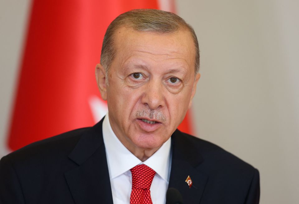 Recep Erdoğan of Turkey will pay respects to Britain's longest reigning monarch