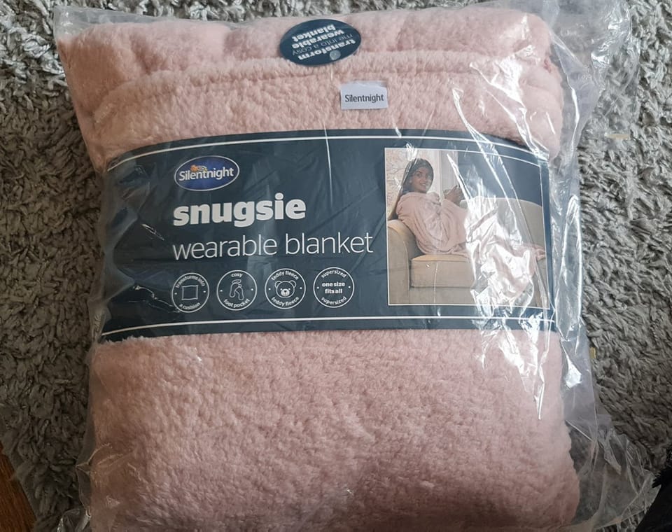 Savvy shoppers are snapping up these wearable blankets, which are on sale in Lidl for just £12.99